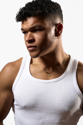 KAREL SANTOS