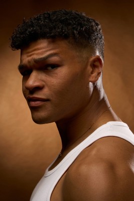 KAREL SANTOS